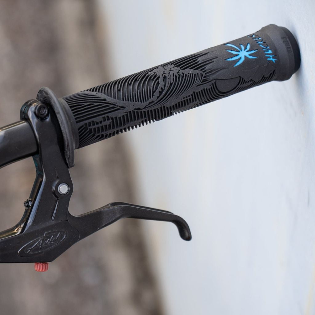 ODI - Hucker Grip with flange (blue)