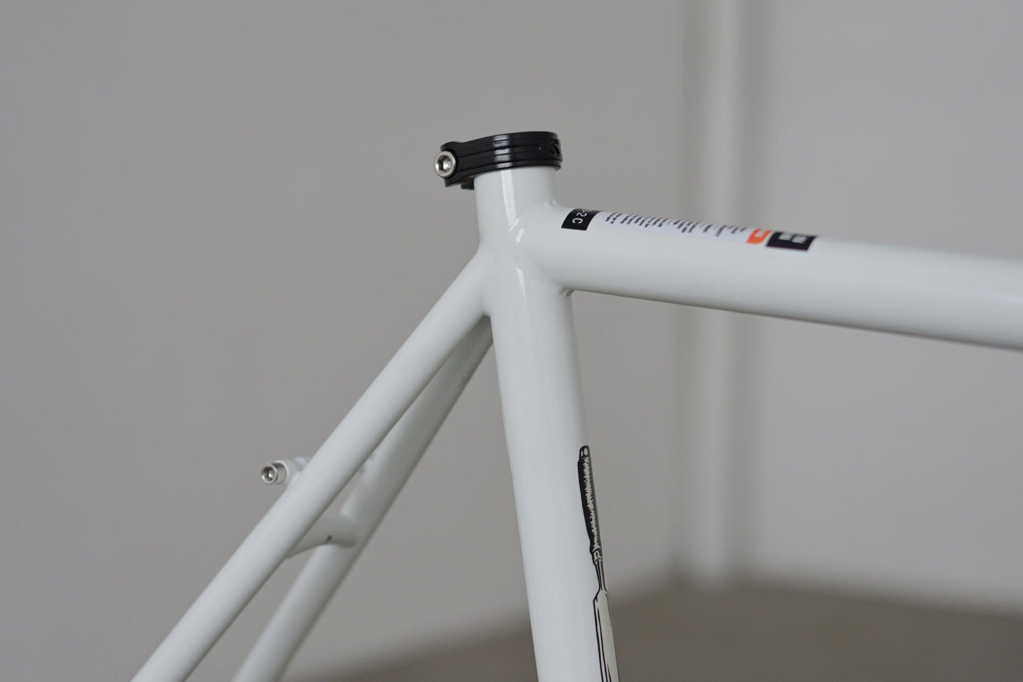 Surly - Preamble (white)