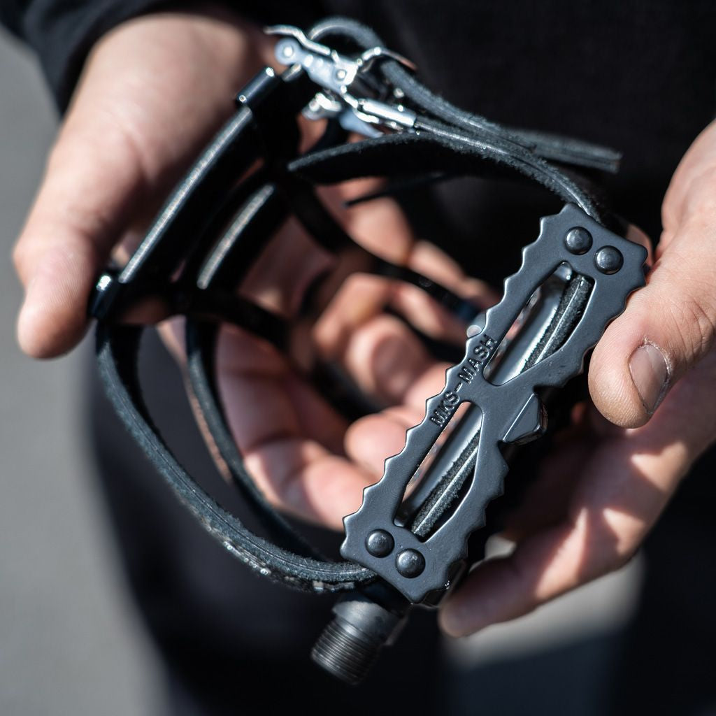 MKS x MASH stream wide pedal (all black)