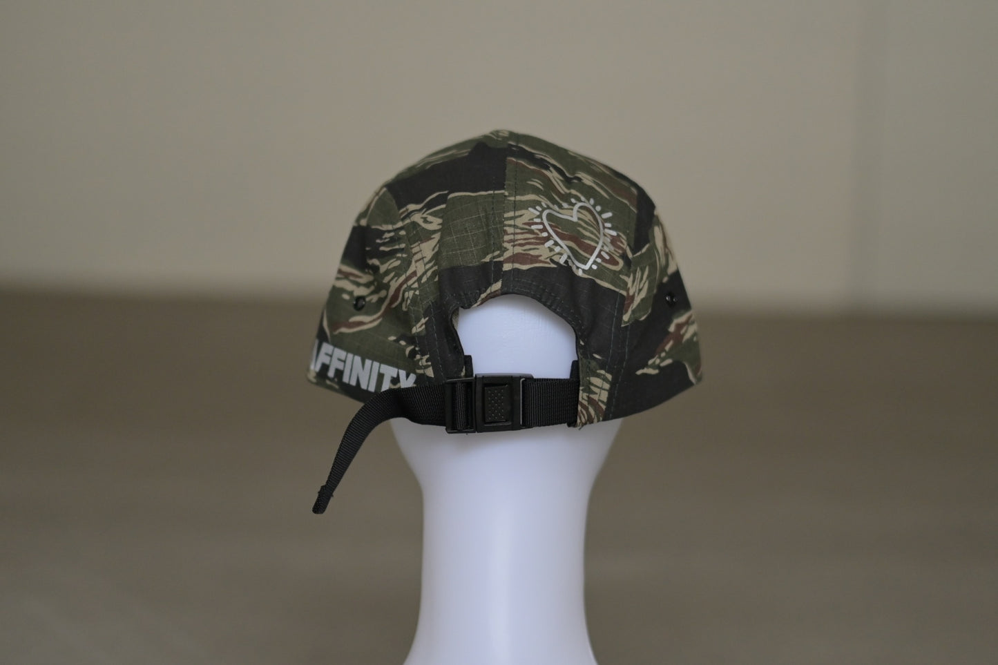 Affinity X Keith Haring 5 panel cap (camo)