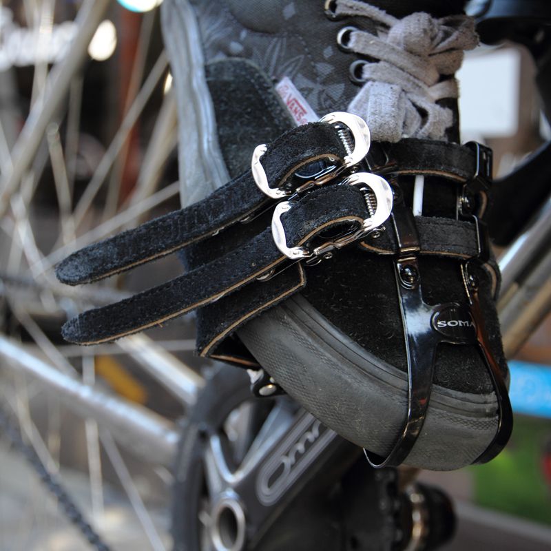Fairweather - Double toe straps (black)