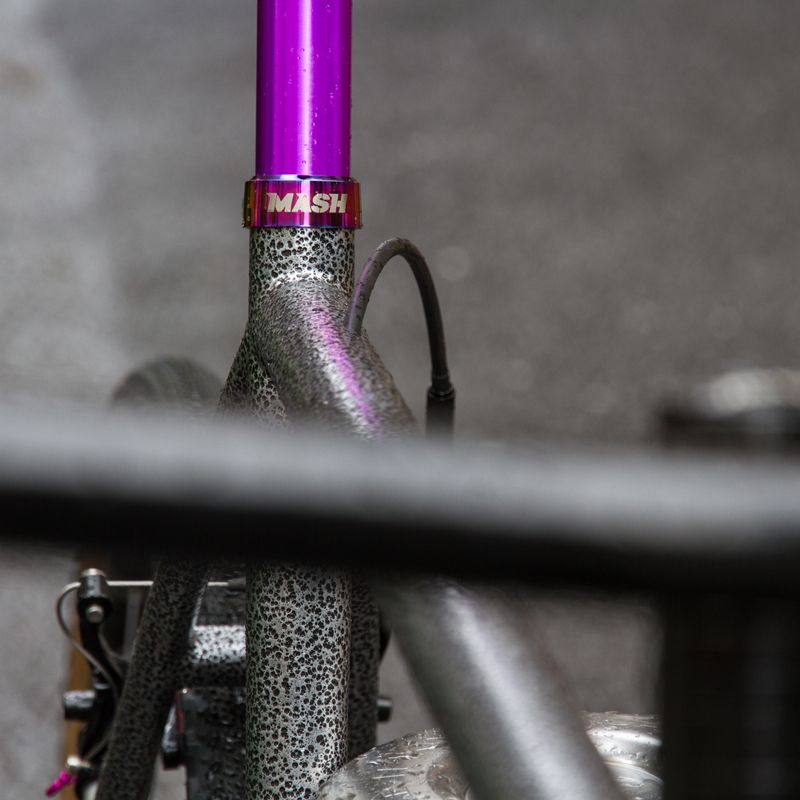 Mash - Seat post clamp 30.0mm (Oil slick)