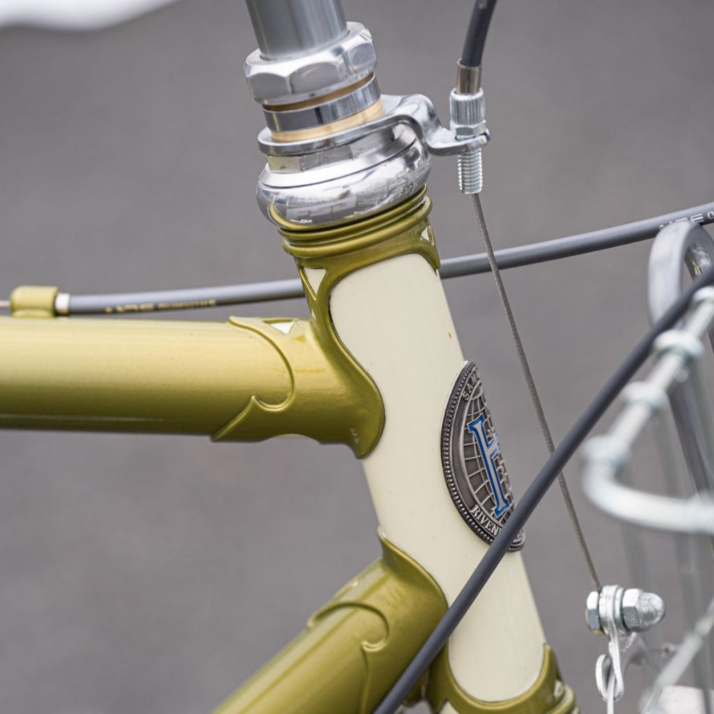 Dia-Compe  1255 cable hanger 1" (silver)