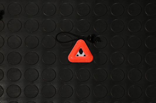 Bluelug - Mini Triangle Reflector (Neon Red)