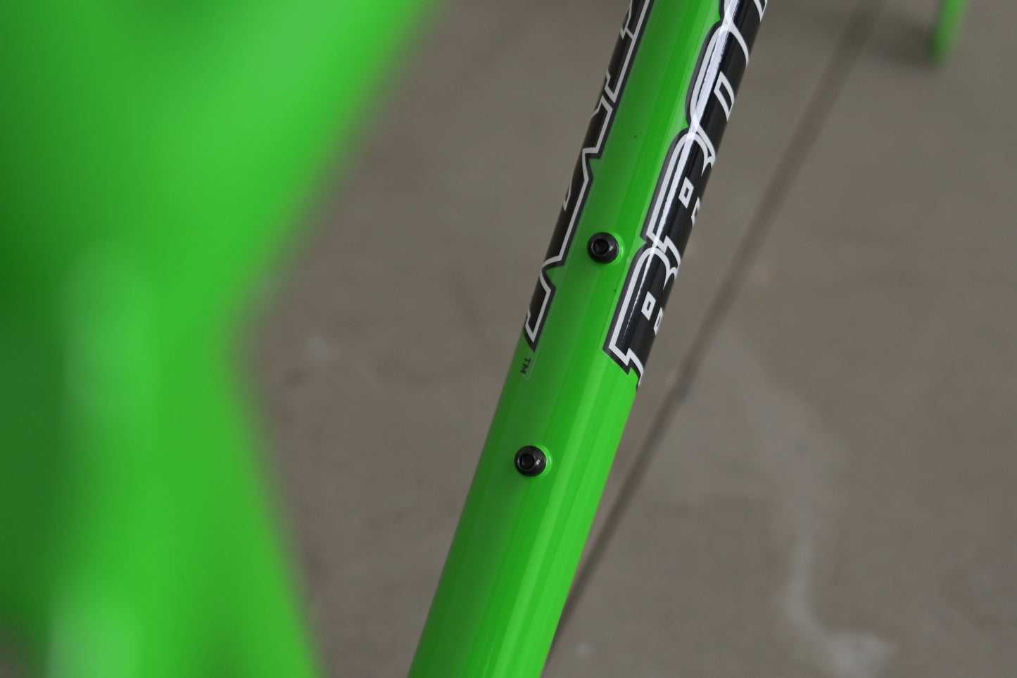 Brooklyn Machine Works - Gangster V.4 (light green)