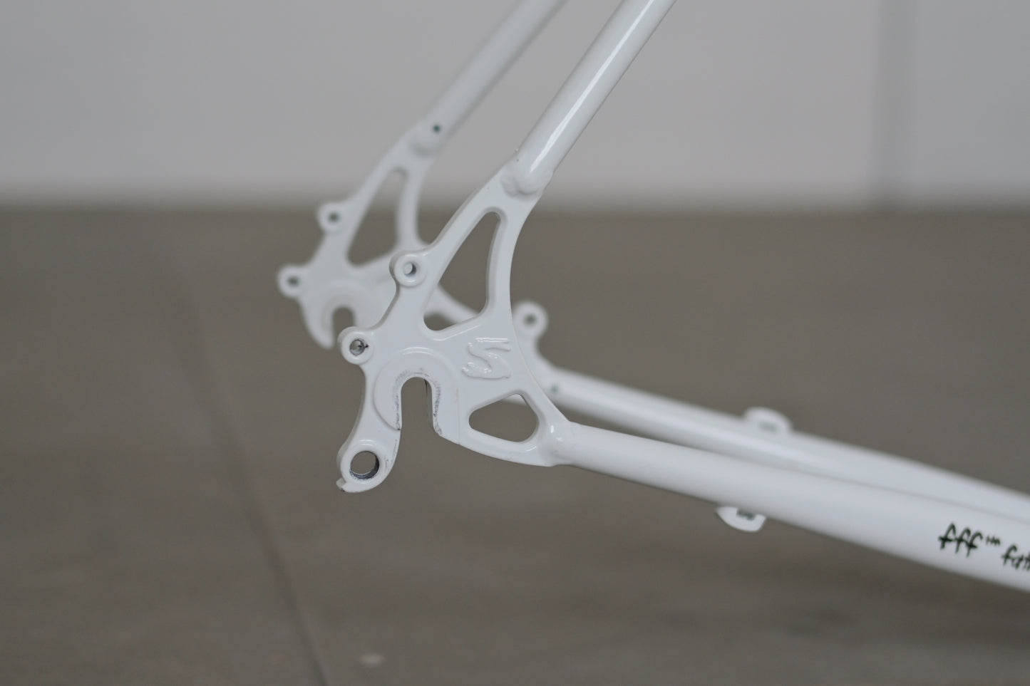 Surly - Preamble (white)