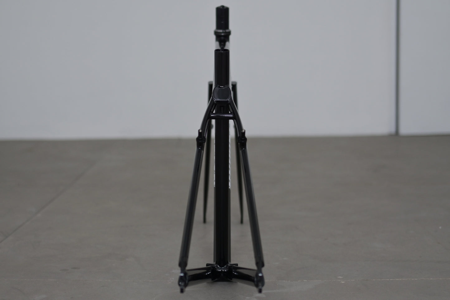 Brooklyn Machine Works - Gangster V.4 (gloss black)