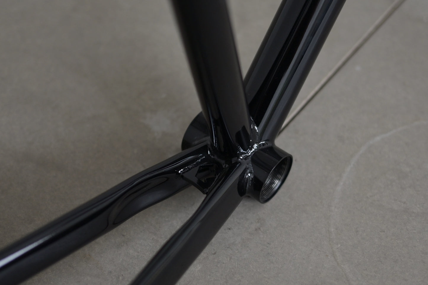 Brooklyn Machine Works - Gangster V.4 (gloss black)