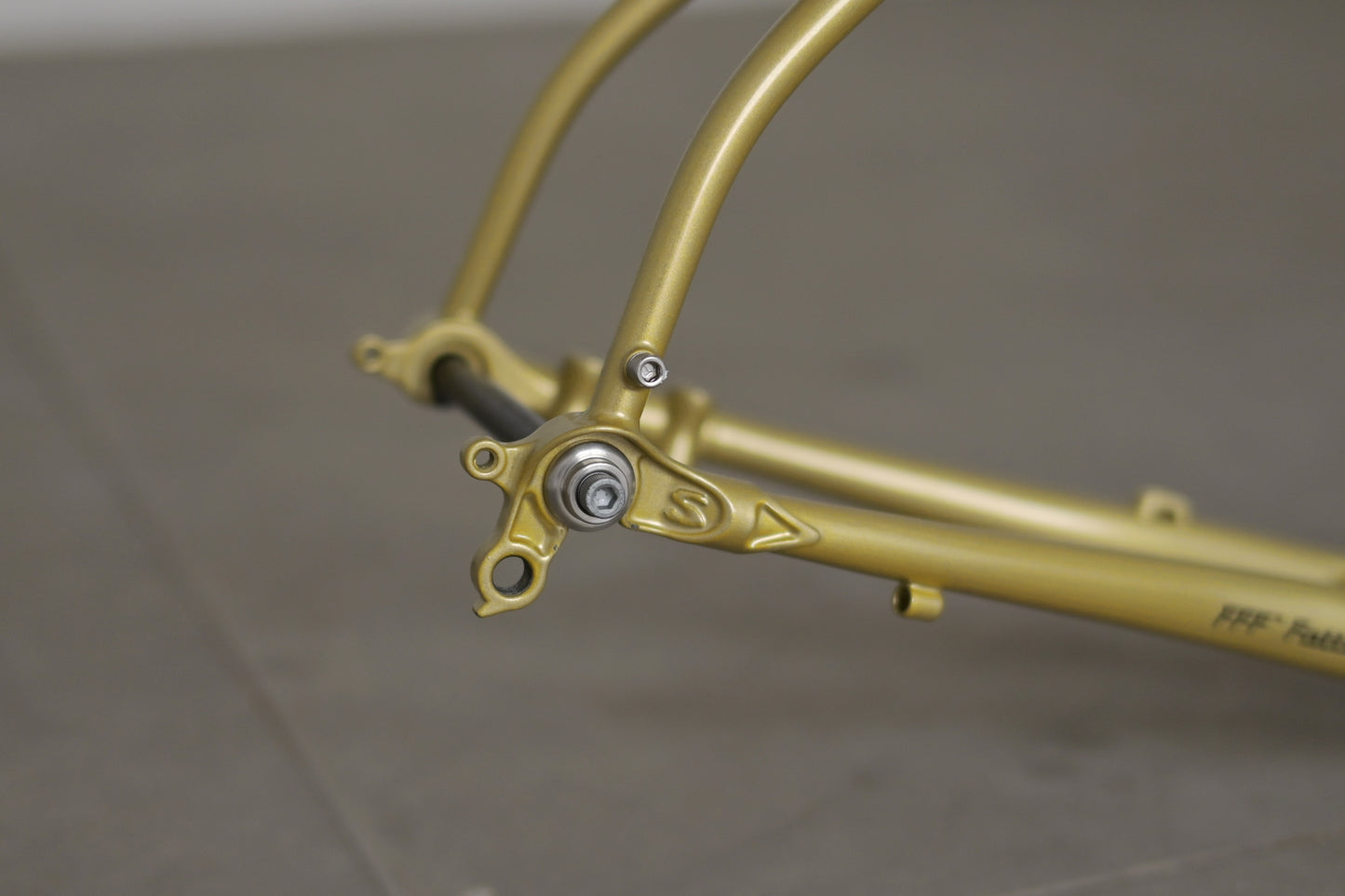 Surly - Midnight Special (gold)