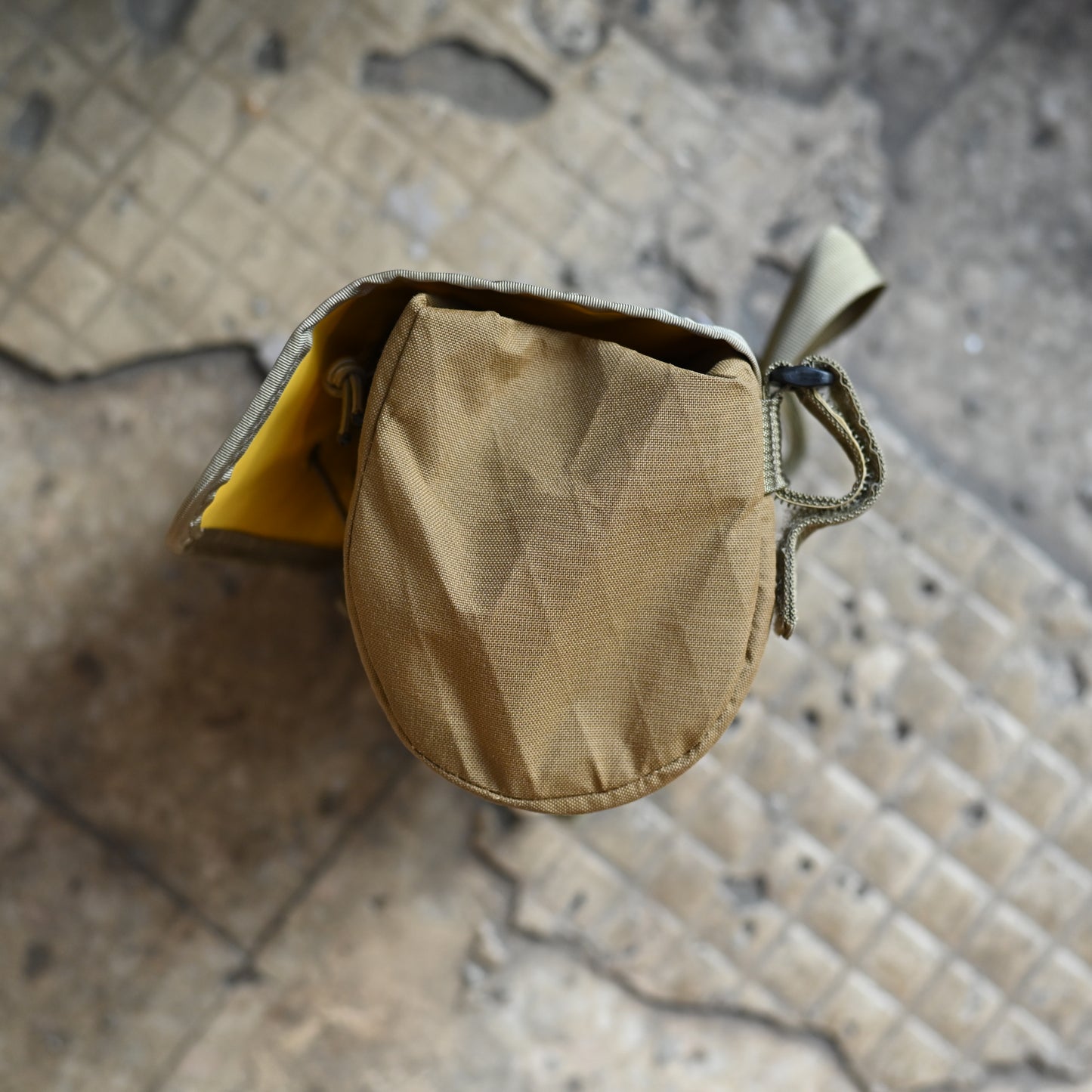 Ron's Bikes - Fab's Abs (tan)